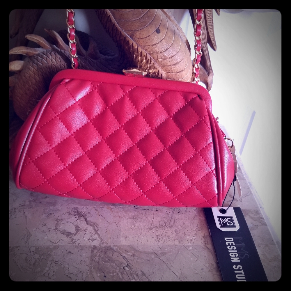 Red Purse
